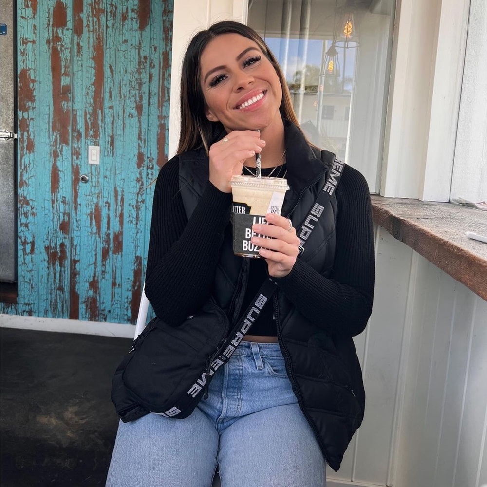 Meet your Posher, Wendy